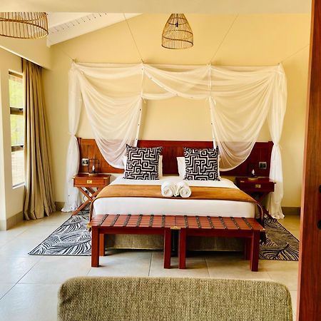 Hwange Safari Lodge Dete Dış mekan fotoğraf
