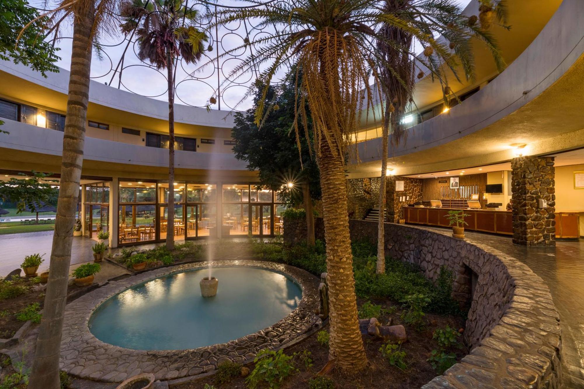 Hwange Safari Lodge Dete Dış mekan fotoğraf